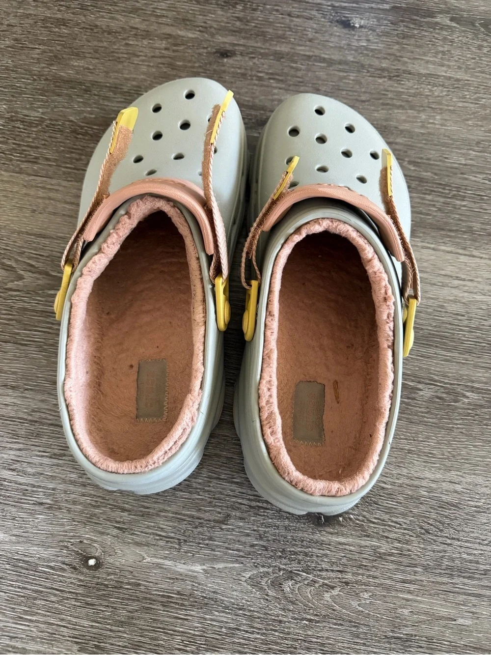 CROCS light gray